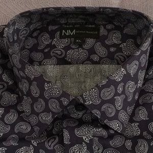 NWT, NEIMAN MARCUS MEN’S PAISLEY NAVY BLUE SHIRT, SS REGULAR FIT, 100% COTTON
